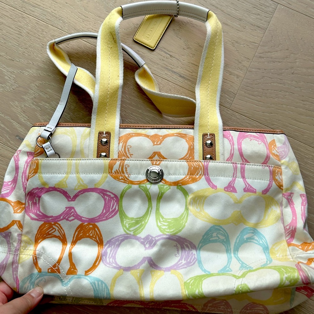 Coach Hampton Scribble Multi-Colour Tote Bag